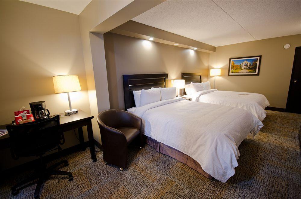 Express By Canad Inns Winnipeg Exteriér fotografie